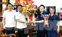 Bình Dương chúc mừng nhà vô địch Billiards thế giới Bao Phương Vinh