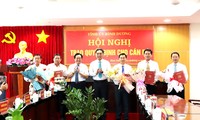 Bình Dương trao các quyết định về công tác cán bộ
