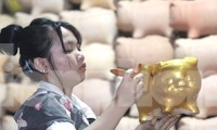 Làng nghề làm heo đất ở Bình Dương rộn ràng ngày cận Tết