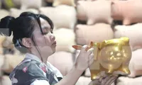 Làng nghề làm heo đất ở Bình Dương rộn ràng ngày cận Tết