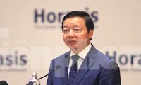 Phó Thủ tướng: &apos;Cửa lớn đóng lại, phải tìm bằng được một lối ra&apos;
