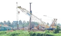 Hình ảnh công trình 2 cầu vượt đầu tiên trên quốc lộ 13 tại Bình Dương