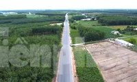 Ngắm tuyến đường như dải lụa xuyên rừng nối các tỉnh, thành miền Đông Nam bộ