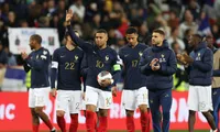 Đội trưởng Mbappe lập hat-trick
