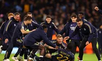 Các cầu thủ Real Madrid ăn mừng sau khi loại Man City khỏi UEFA Champions League.
