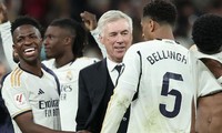 Niềm vui của các cầu thủ Real Madrid và HLV Carlo Ancelotti.