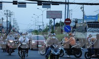 Cử tri bức xúc với dự án cải tạo giao thông 'lề mề' gây ùn tắc
