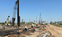 Cao tốc An Hữu - Cao Lãnh &apos;đói cát&apos;