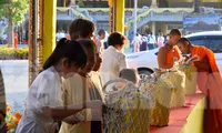 Lễ hội đặt đá thiêng tại chùa cổ của đồng bào Khmer Trà Vinh