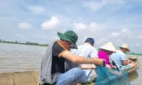 Tạo sinh kế cho người dân bảo vệ nguồn lợi thủy sản bền vững