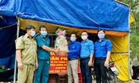 Tuổi trẻ Kiên Giang tiếp sức chiến sỹ biên giới chống dịch