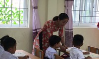 Giáo viên, học sinh Trường tiểu học Sơn Hà, xã Quan Sơn, Thanh HóaẢnh: Nghiêm Huê