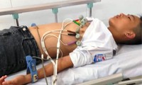 Thầy giáo thể dục bị &apos;tố&apos; tát học sinh nhập viện