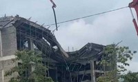 Sập công trình