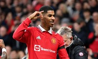 &apos;Xé lưới&apos; Leeds, Rashford tái hiện kỳ tích của Rooney