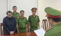 Hai cựu Cục trưởng Cục Đăng kiểm nhận hối lộ hàng tỷ đồng và hàng chục nghìn USD