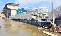 Dừng thi công, giám định nguyên nhân vụ sập cầu 50 tỷ ở Cà Mau