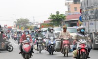 Người miền Tây hối hả trở lại TPHCM sau kỳ nghỉ Tết 