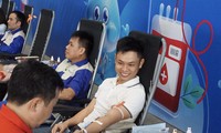 Chủ nhật Đỏ năm 2024 khởi động sôi nổi tại nhà máy của Tân Á Đại Thành ở Hưng Yên 