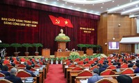 Phiên khai mạc Hội nghị lần thứ chín Ban Chấp hành Trung ương Ảnh: TTXVN 