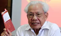 Giáo sư Hồ Ngọc Đại