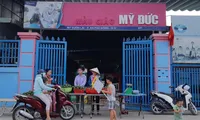 Giáo viên mầm non chuyển sang bán hàng trong mùa dịch để kiếm sống qua ngày