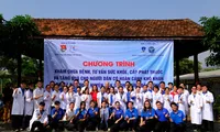 Đoàn viên thanh niên tích cực tham gia hoạt động chăm sóc sức khỏe cộng đồng