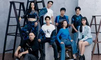 Thu Trang, Kiều Minh Tuấn cởi bỏ tạp dề, lên đồ mừng &quot;Nghề Siêu Dễ&quot; đạt mốc triệu đô