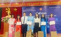 Bế mạc khóa tập huấn giảng dạy tiếng Việt cho giáo viên người Việt Nam ở nước ngoài