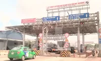 Dự án BOT Quốc lộ 91 (Cần Thơ) theo Hợp đồng BOT ký với Bộ GTVT, nhà đầu tư sẽ được tăng phí 18% vào cuối năm 2019. Tuy nhiên, hiện việc này đang phải dừng lại.