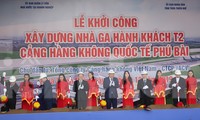 Phó Thủ tướng Thường trực Trương Hoà Bình cùng lãnh đạo Bộ GTVT, UBND Thừa Thiên Huế, ACV... khởi công nhà ga T2 sân bay Phú Bài