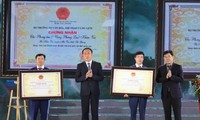  Chợ tình Khâu Vai đón Bằng công nhận di sản văn hóa phi vật thể Quốc gia