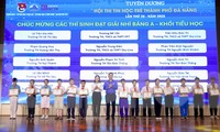 Nhiều thí sinh xuất sắc tại hội thi Tin học trẻ Đà Nẵng