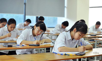 Thi tốt nghiệp THPT Quốc gia 2022: Những vật dụng teen được phép mang vào phòng thi