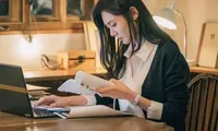 18 cách vượt qua những ngày &quot;down mood&quot;, áp dụng luôn để vực dậy tinh thần nào!