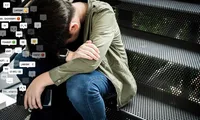 Netizen đồng cảm với nam sinh nhảy từ tầng 3 xuống do bị giễu cợt: Trò đùa có thể gây ra tai họa