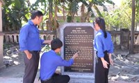 Đoàn viên sôi nổi tham gia hành trình về các địa chỉ đỏ, chào mừng đại lễ 30/4