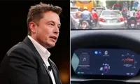 Chế độ lái tự động của ô tô Tesla &quot;thua&quot; khi gặp tắc đường ở Việt Nam, bảo tài xế tự lái?