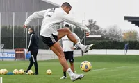 Chờ trận Bồ Đào Nha, fan nhớ lần Cristiano Ronaldo thực hiện 4 “tuyệt chiêu” trong 5 giây