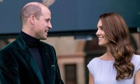 William mặc quần cũ 20 năm, Kate mặc váy cũ 10 năm, được công chúng hết lời khen ngợi