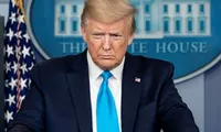 Nếu Tổng thống Trump nhất định không chịu rời Nhà Trắng, thì chuyện gì có thể sẽ xảy ra?
