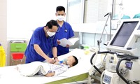 Bé 3 tuổi đột ngột quấy khóc rồi tím ngắt người phải cấp cứu vì nguyên nhân này