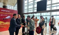 Hàng nghìn người du lịch Quảng Ninh ngày đầu năm mới