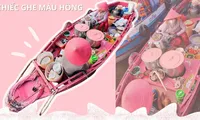 Netizen không ngừng &quot;quá là sến&quot; với chiếc ghe hường phấn, nhìn là muốn check-in liền!