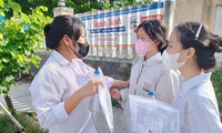 Sĩ tử 2K6 miền Trung: Hoàn thành bài thi tốt hơn mong đợi, giờ xả hơi thôi!