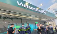 Giới trẻ thích thú trải nghiệm trò chơi ‘bắt trend’ của Vietcombank tại Sóng Festival