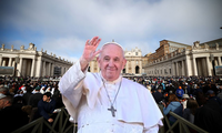 Hàng trăm nghìn du khách, tín đồ dự lễ tang của Giáo hoàng Francis