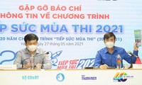 Anh Bùi Quang Huy, Ủy viên dự khuyết T.Ư Đảng, Bí thư thường trực T.Ư Đoàn, Chủ tịch T.Ư Hội SVVN thông tin về chương trình Tiếp sức mùa thi năm 2021 (Ảnh Dương Triều)