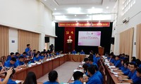 Cán bộ đảng viên trẻ không để thông tin lệch lạc từ facebook, zalo chi phối