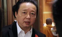 Bộ trưởng TN&MT Trần Hồng Hà nhận được nhiều câu hỏi liên quan đến việc người nước ngoài núp bóng thâu tóm đất đắc địa